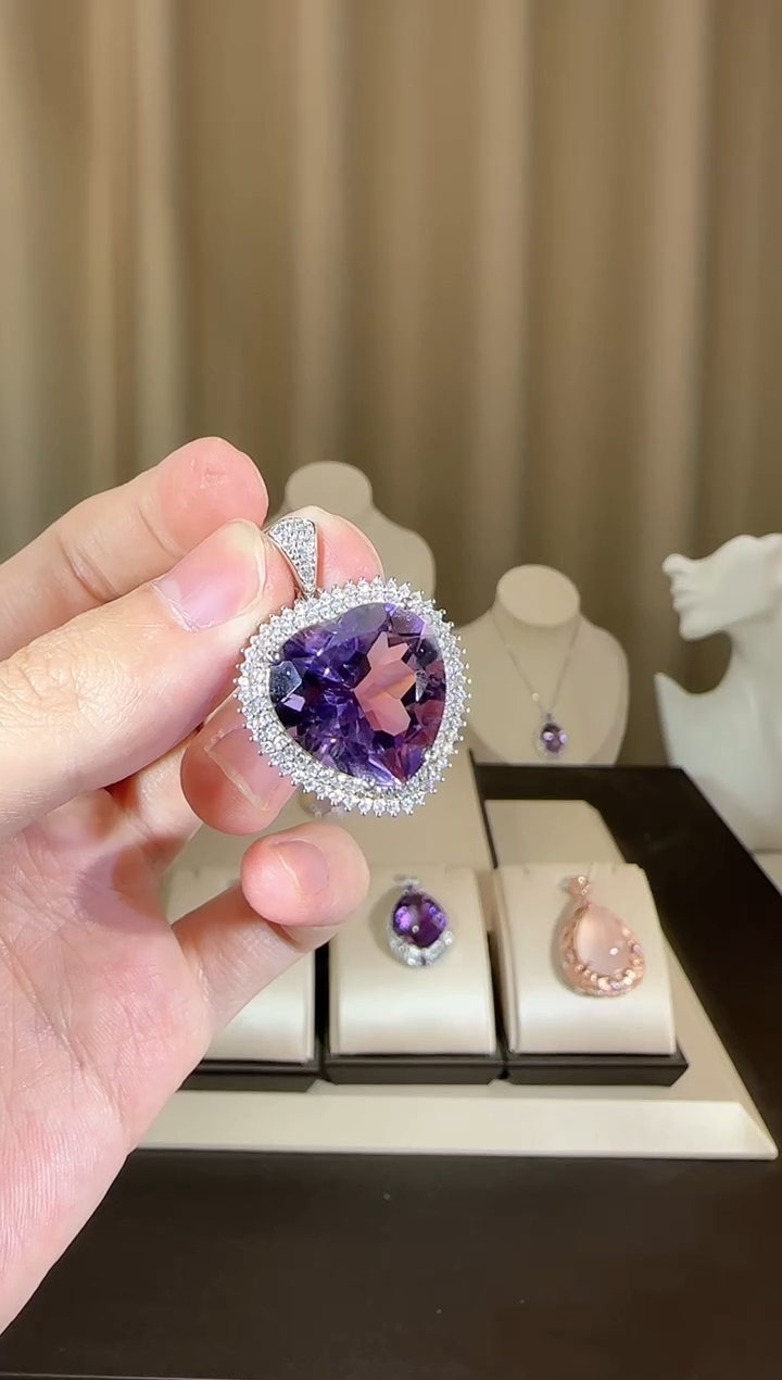 【闪购商品】紫晶颈饰银S925镶嵌18mm爱心