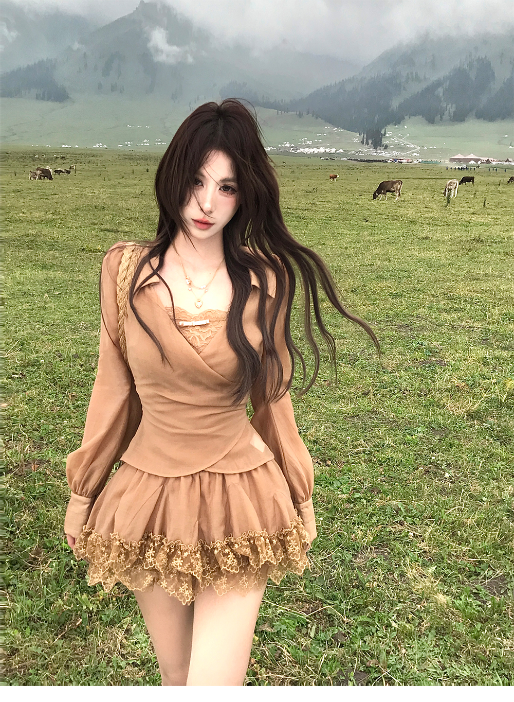 复古纯欲风显瘦上衣秋季长袖女时尚套装短裙