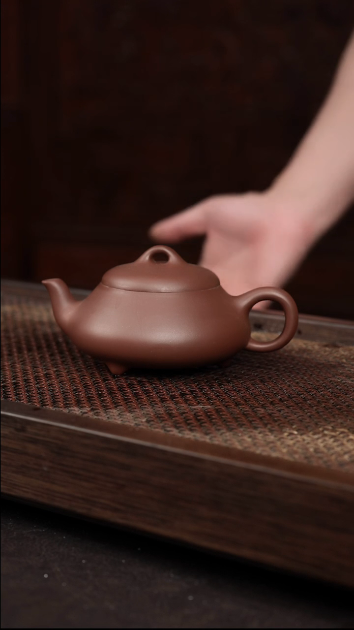 茶壶紫砂底槽清汉堂石瓢