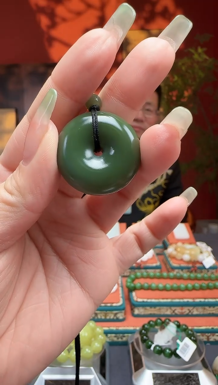 【闪购商品】和田玉吊坠未镶嵌吊坠