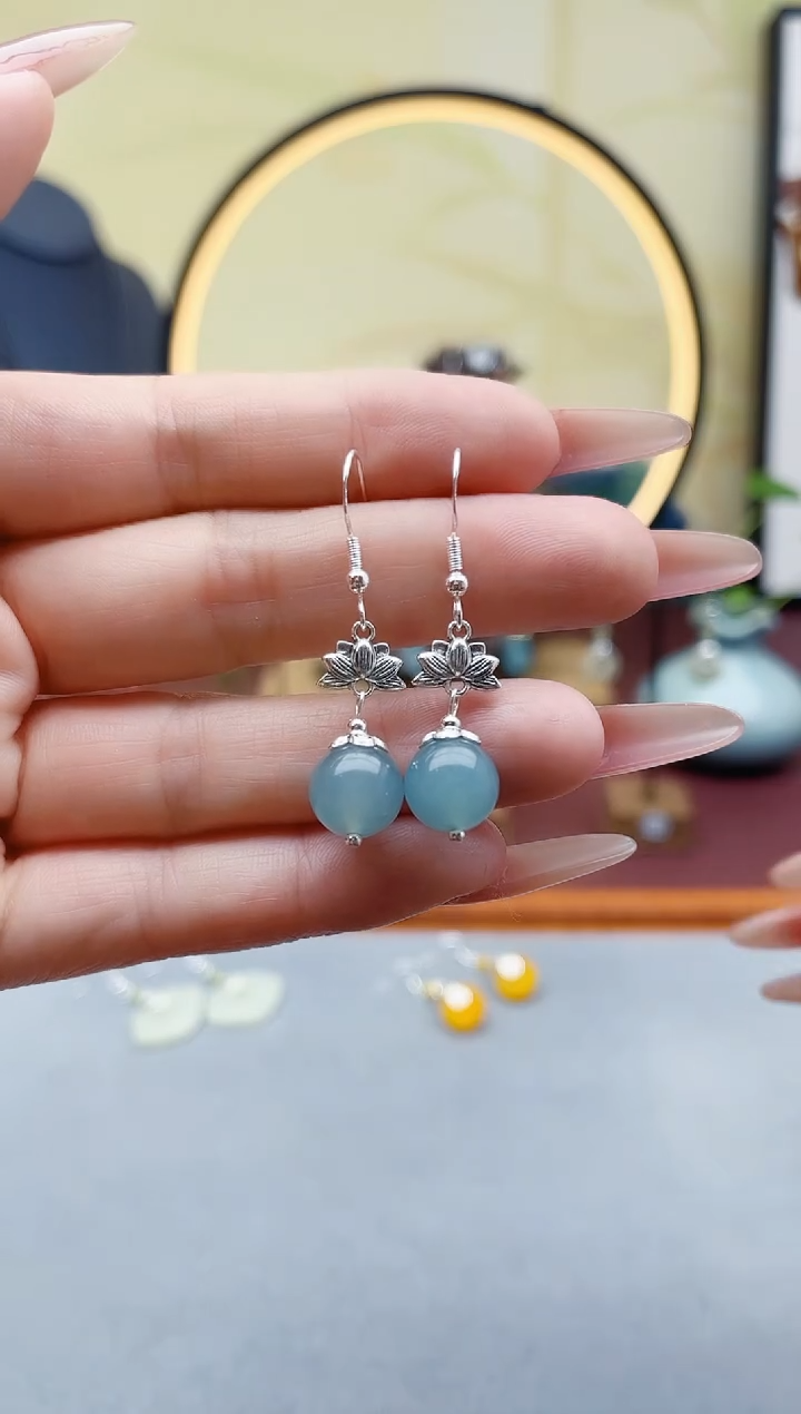 未镶嵌石英质玉（天山翠）耳饰01