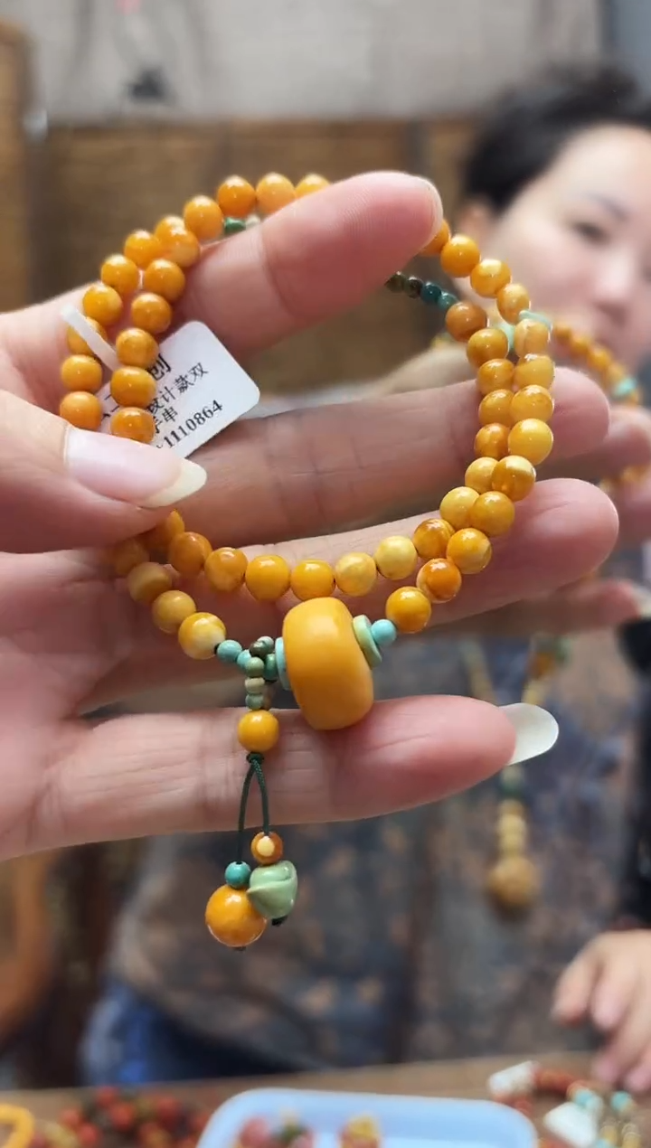 蜜蜡颈饰未镶嵌h****耶发一件设计款