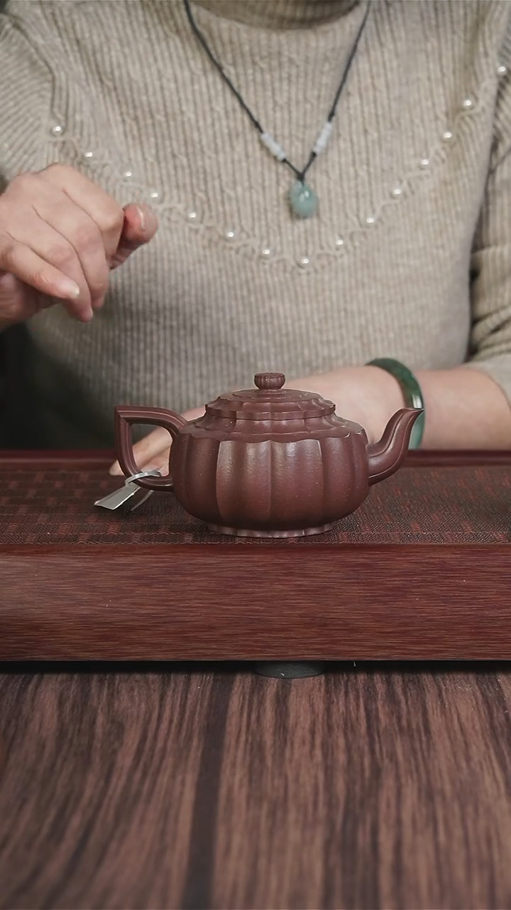 【闪购商品】紫砂茶壶筋纹 底槽清  雪华