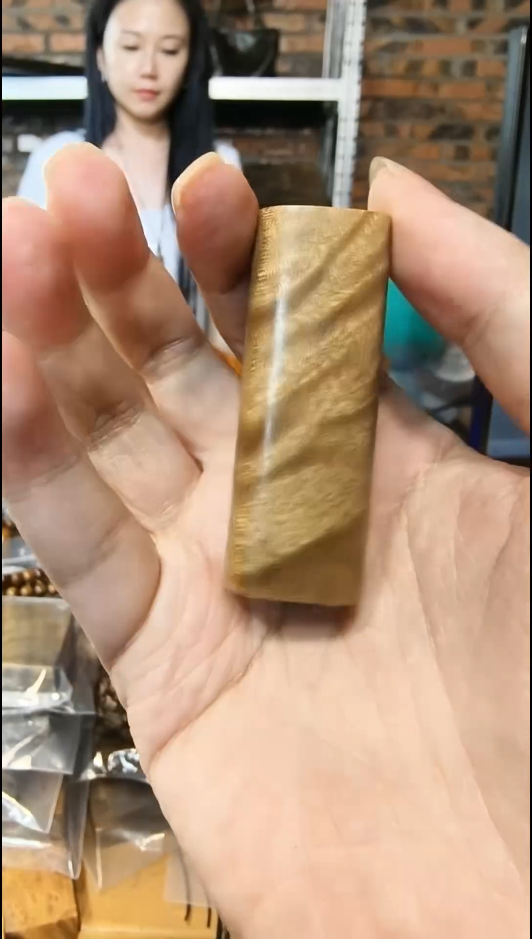 【闪购商品】金丝楠无事牌手把件