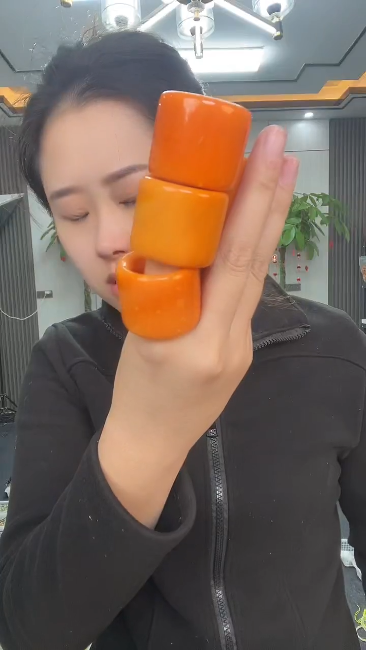 黄色扳指多样性发货一