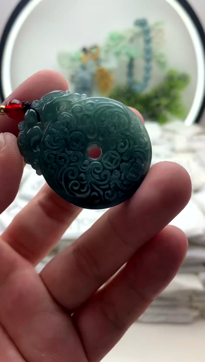 翡翠未镶嵌颈饰仿古扣