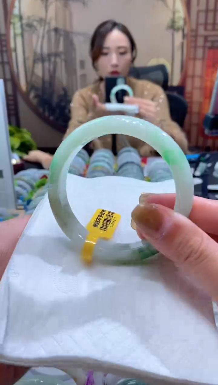 未镶嵌手镯翡翠000079172