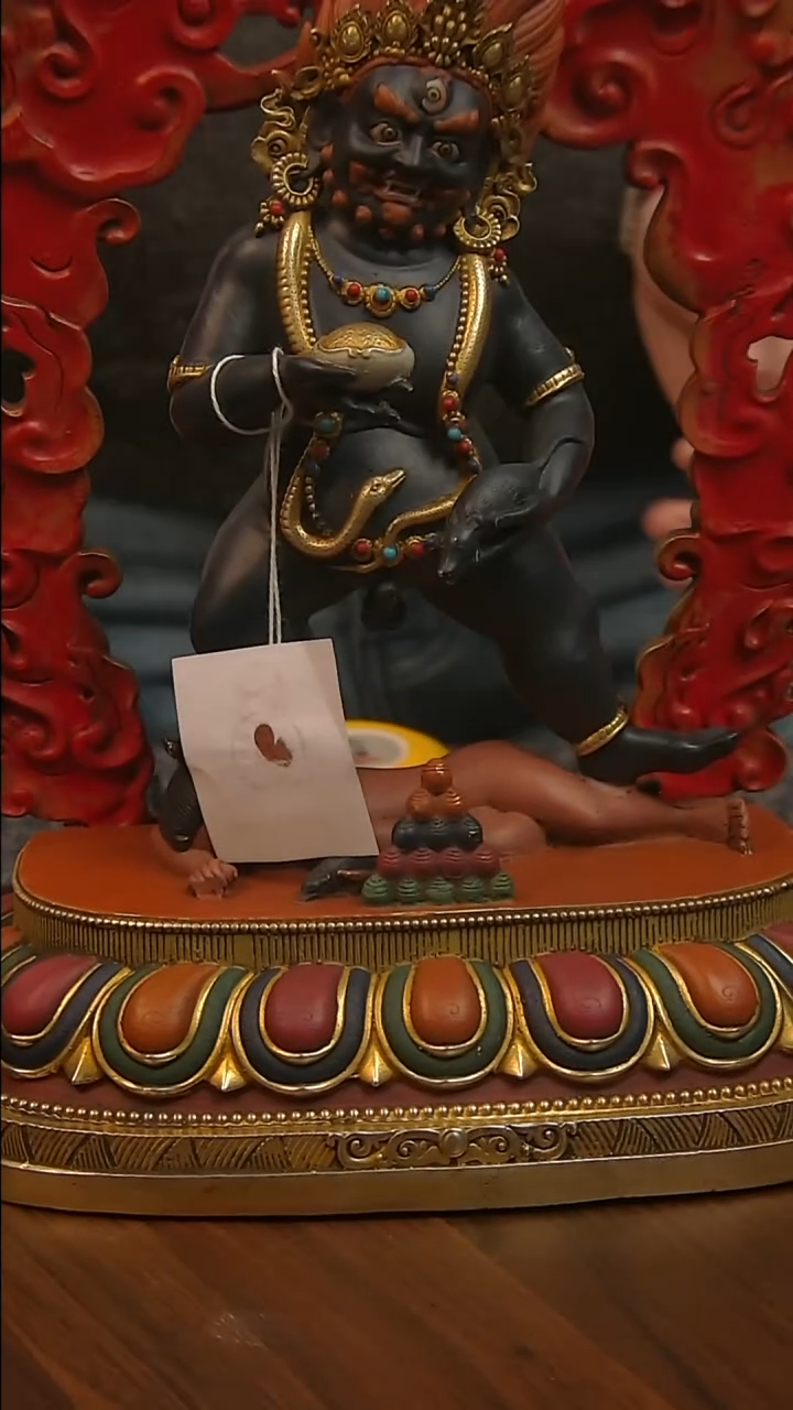 铜《**》收藏摆件00001