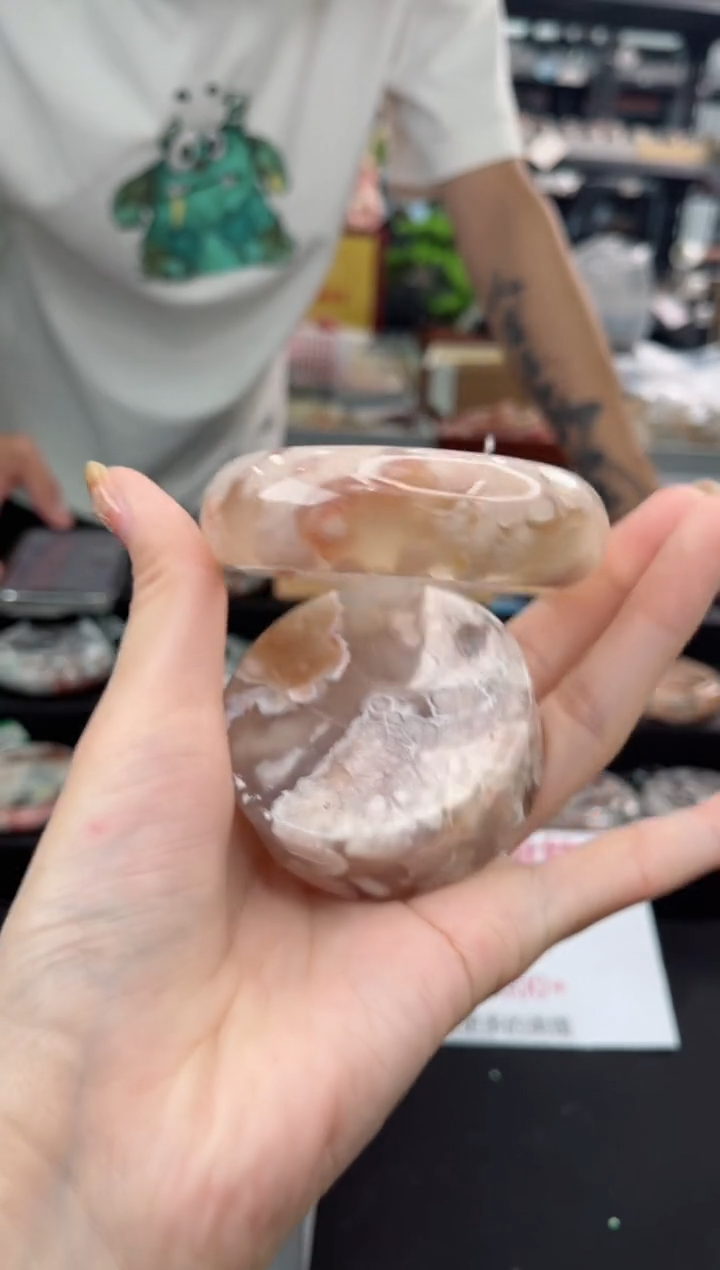 【闪购商品】石英质玉手镯未镶嵌58圈口（赠品镯心）1600126