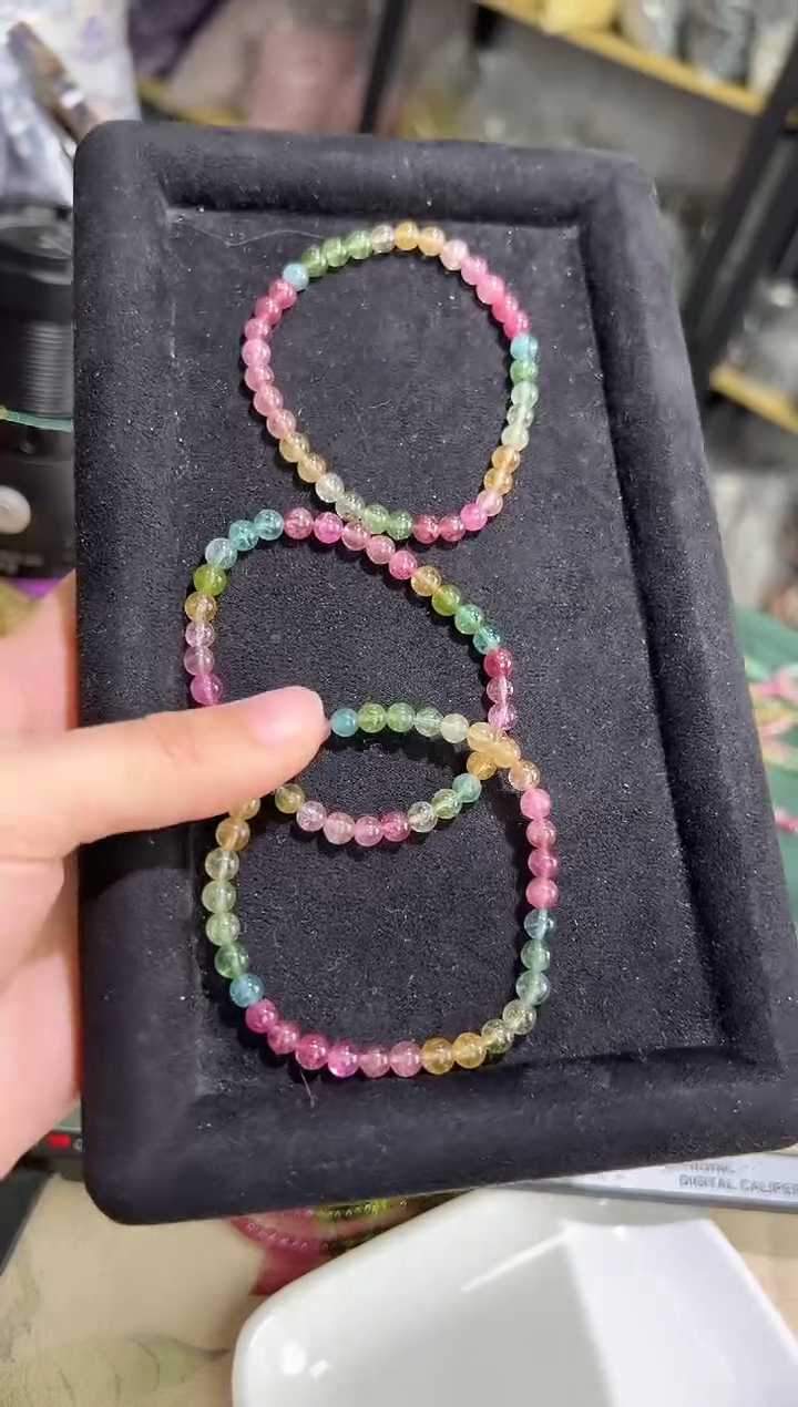 【闪购商品】碧玺手链银S925镶嵌0116m026多样性发一