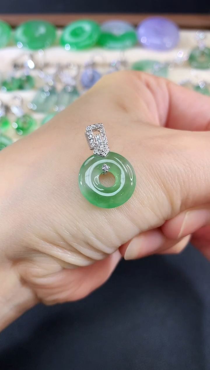 吊坠(不含链)未镶嵌翡翠127买断不退不换|680