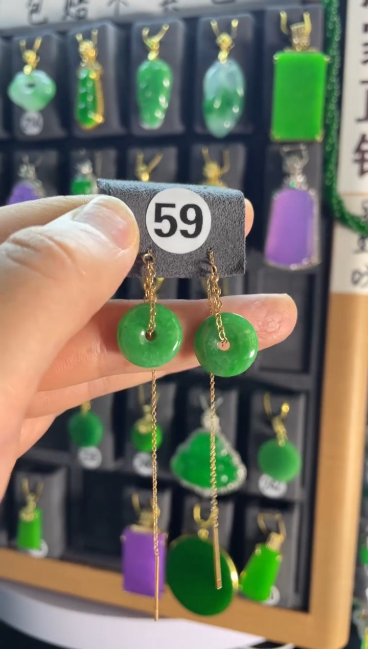 【闪购商品】翡翠耳饰银S925镶嵌59....