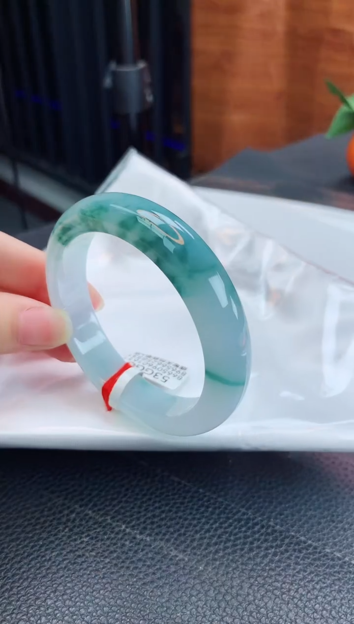 【闪购商品】翡翠手镯未镶嵌缅甸天然翡翠A货手镯