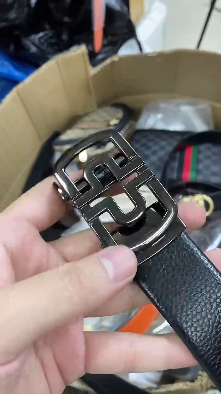 2025新款L男士经典时尚百搭商务自动扣皮带