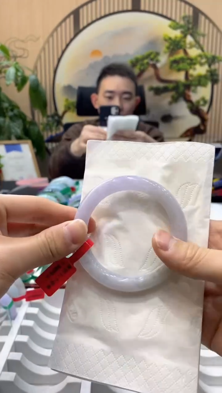 【闪购商品】翡翠手镯未镶嵌000011651