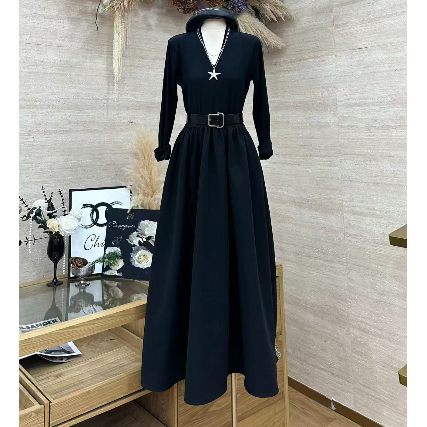 【暗夜幽澜】赫本风名媛收腰显瘦气质连衣裙-8352（今天拍配腰带）