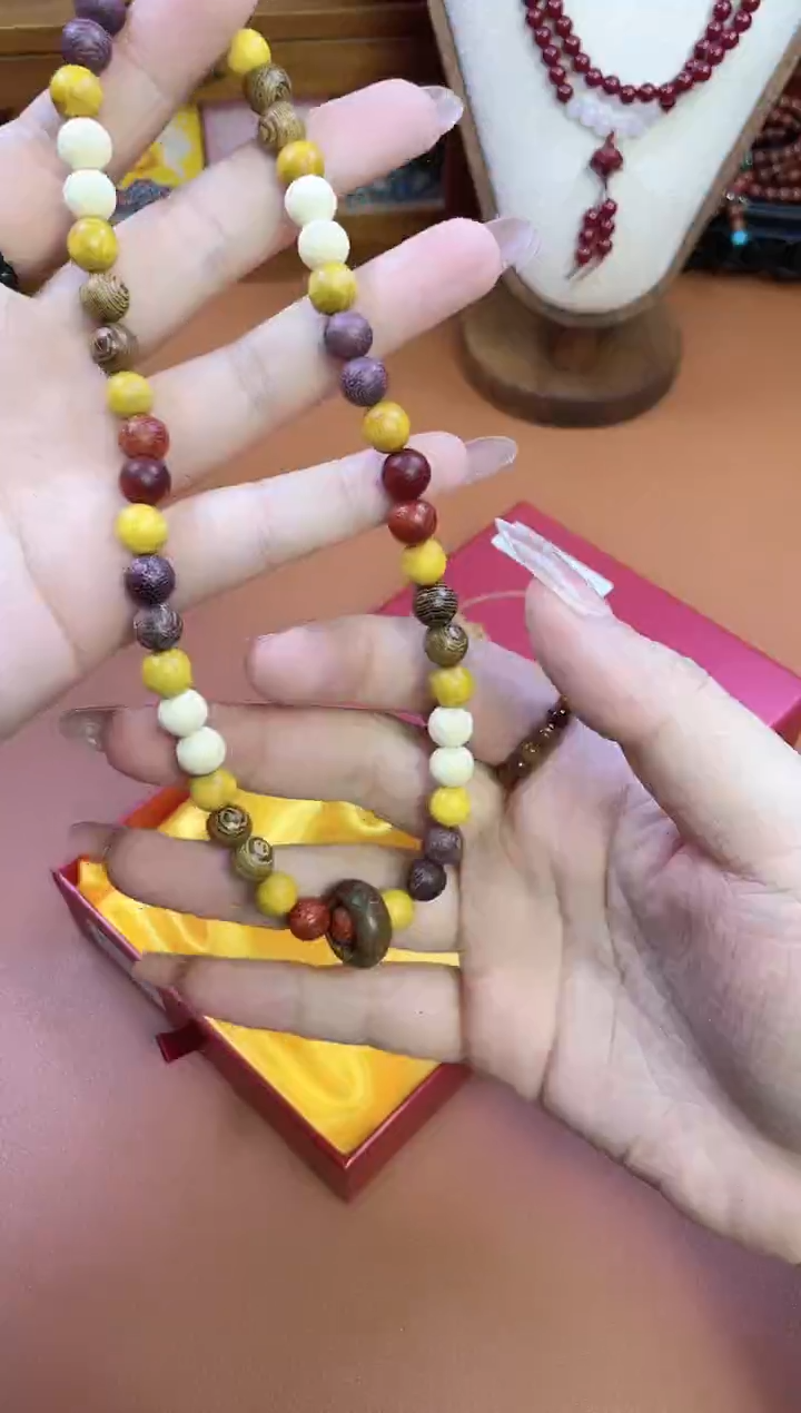 非洲檀香无事牌菩提木质串珠手串/多发性其一/不带盒子