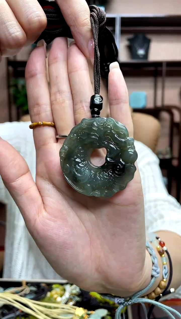 【闪购商品】岫玉吊坠未镶嵌·