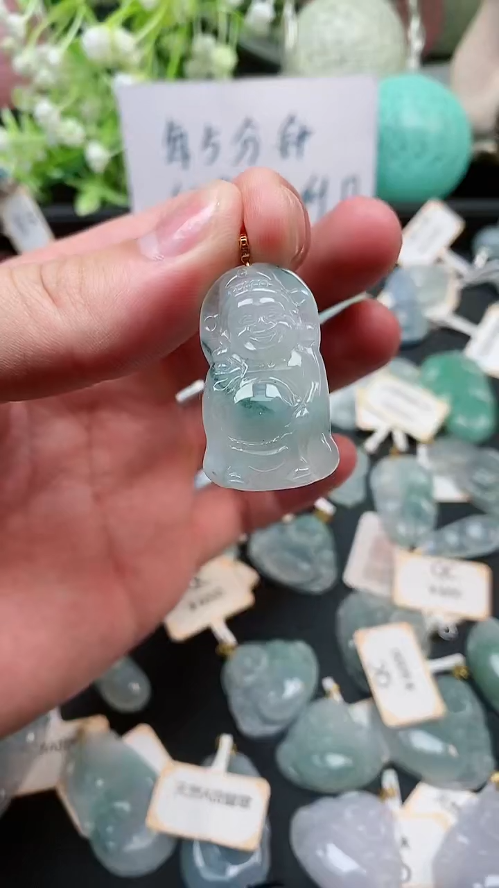 【闪购商品】翡翠颈饰未镶嵌天然A货翡翠一件