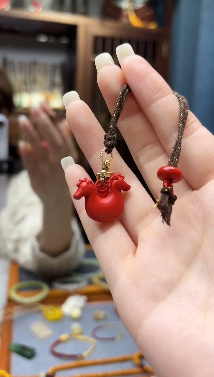 天然辰砂朱砂小马包挂TS