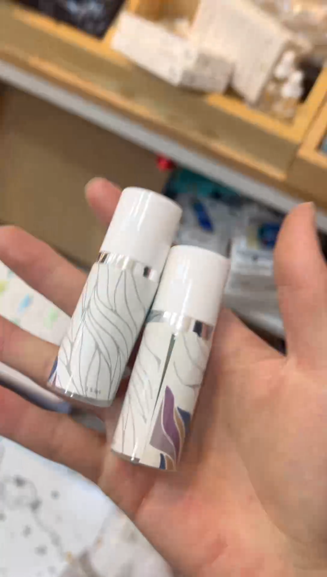 75  美甲局部卸除2瓶