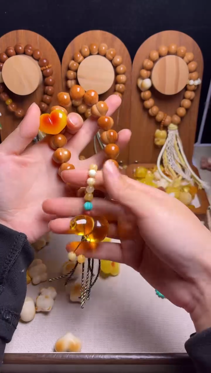 手串猴头核桃啊**呀全品新品高桃16.4俏色心大透福禄吊坠手串全穿