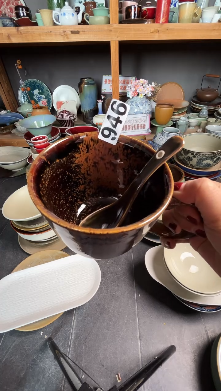 瓷片李*火946鹧鸪斑手把杯