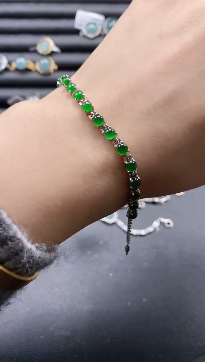 【闪购商品】翡翠戒指银S925镶嵌11111