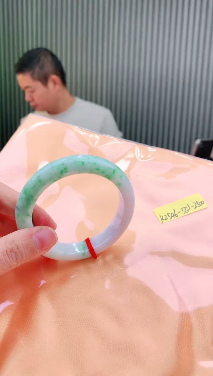 未镶嵌手镯翡翠55
