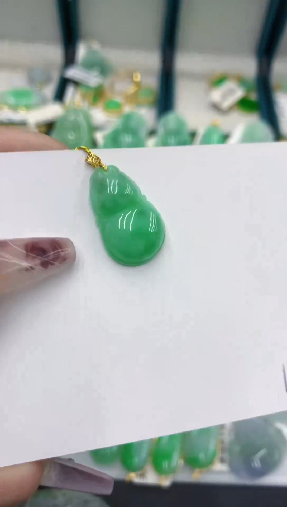 颈饰18K金镶嵌翡翠11111