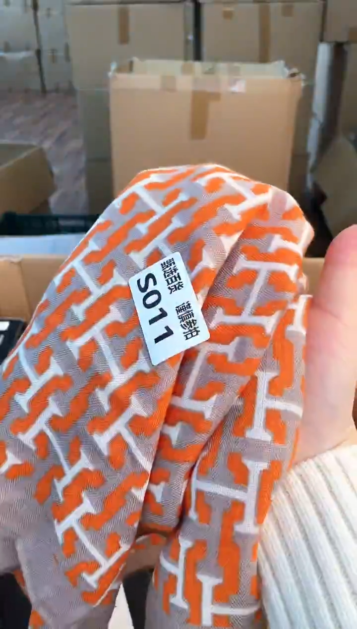 人造彩棉向*如图所示 米妮甄选