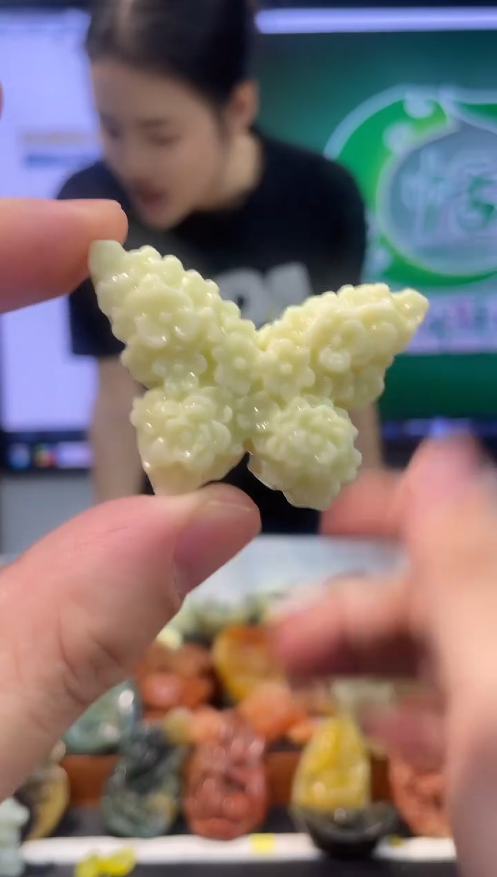 【闪购商品】岫玉吊坠未镶嵌·