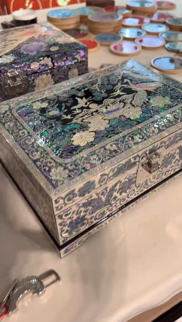 【闪购商品】满贝底弘贝雅螺钿漆器文化馆