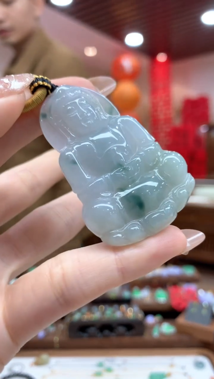 【闪购商品】翡翠吊坠(不含链)未镶嵌观音