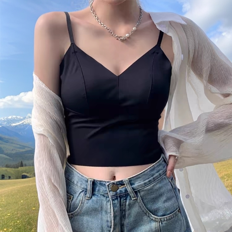 （玟萱推荐 ）性感吊带打底背心