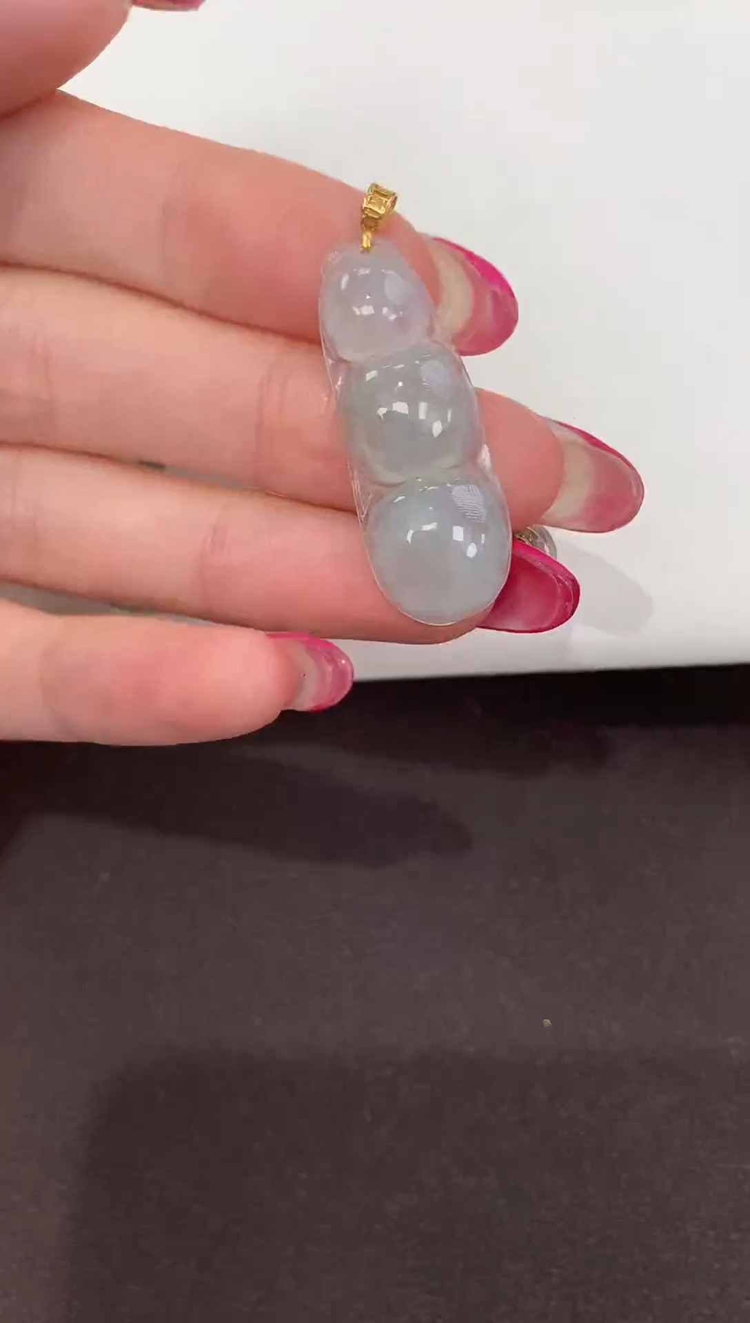 颈饰18K金镶嵌翡翠缅甸A货翡翠