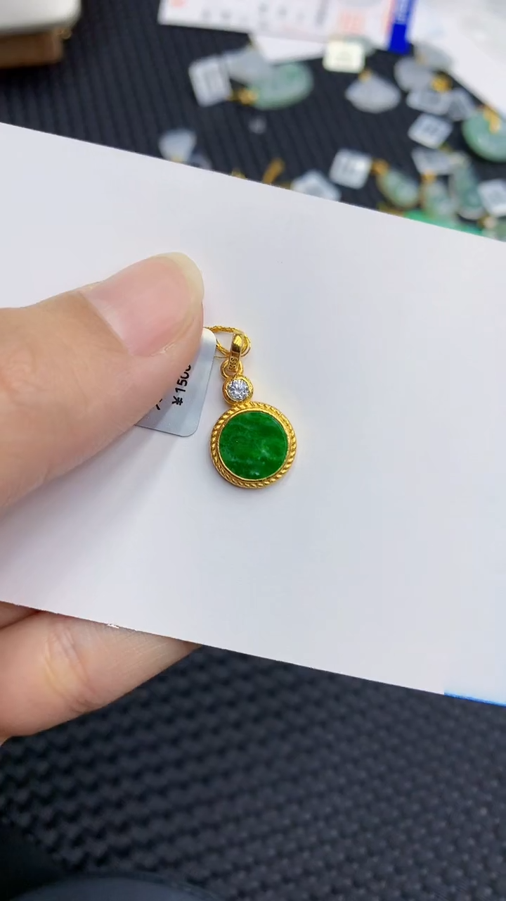 【闪购商品】翡翠颈饰银S925镶嵌            8