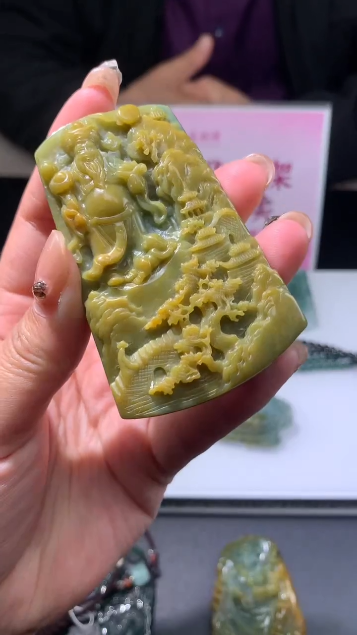 【闪购商品】定制翡翠未镶嵌不退不换CMH1件-A