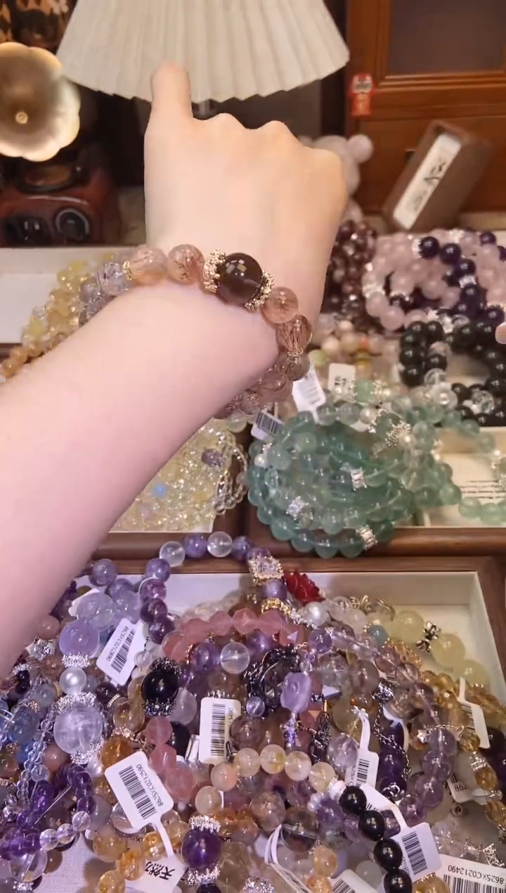 【闪购商品】水晶手链未镶嵌484手串