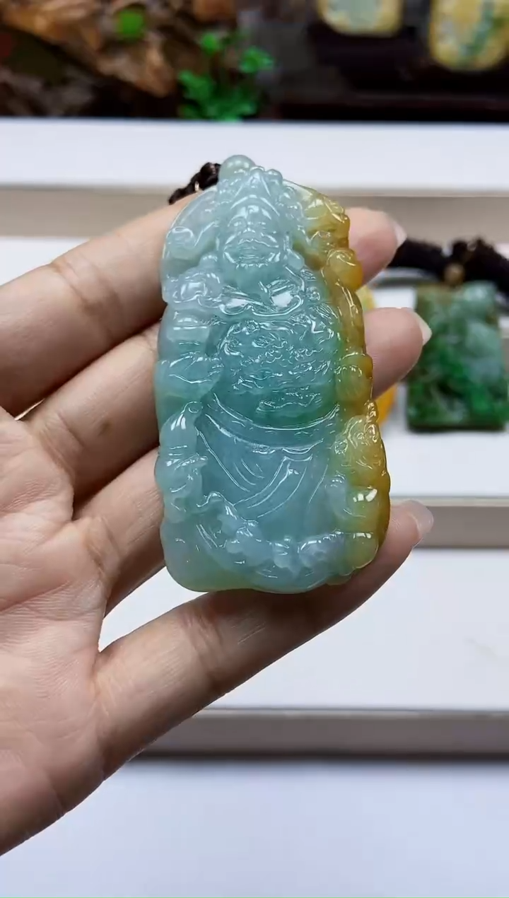 颈饰未镶嵌翡翠翡翠A货