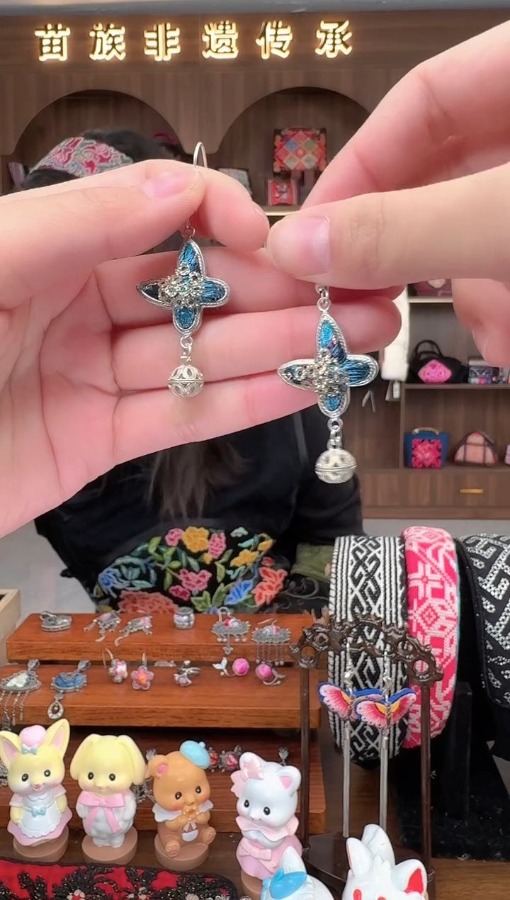 【闪购商品】织绣扶光苗绣传承8