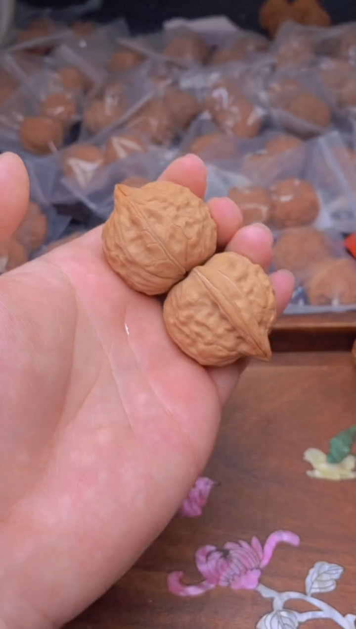 【闪购商品】文玩核桃把件G104号金蝉尊36尺