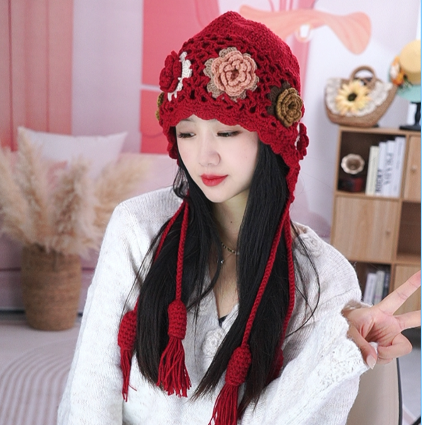 帽子女秋冬季双层钩花流苏套头帽出游护耳百搭包头帽显脸小针织帽
