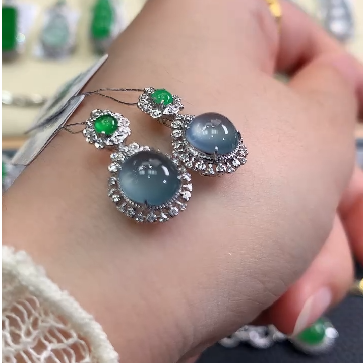 【福公子】春日珠宝-18K金镶翡翠吊坠（不含链）-多样性一件发货-108