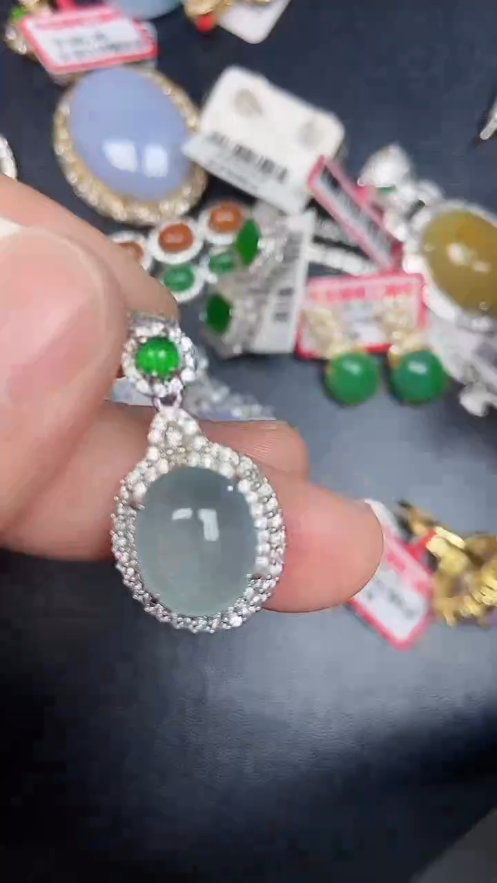 银S925镶嵌戒指翡翠1500