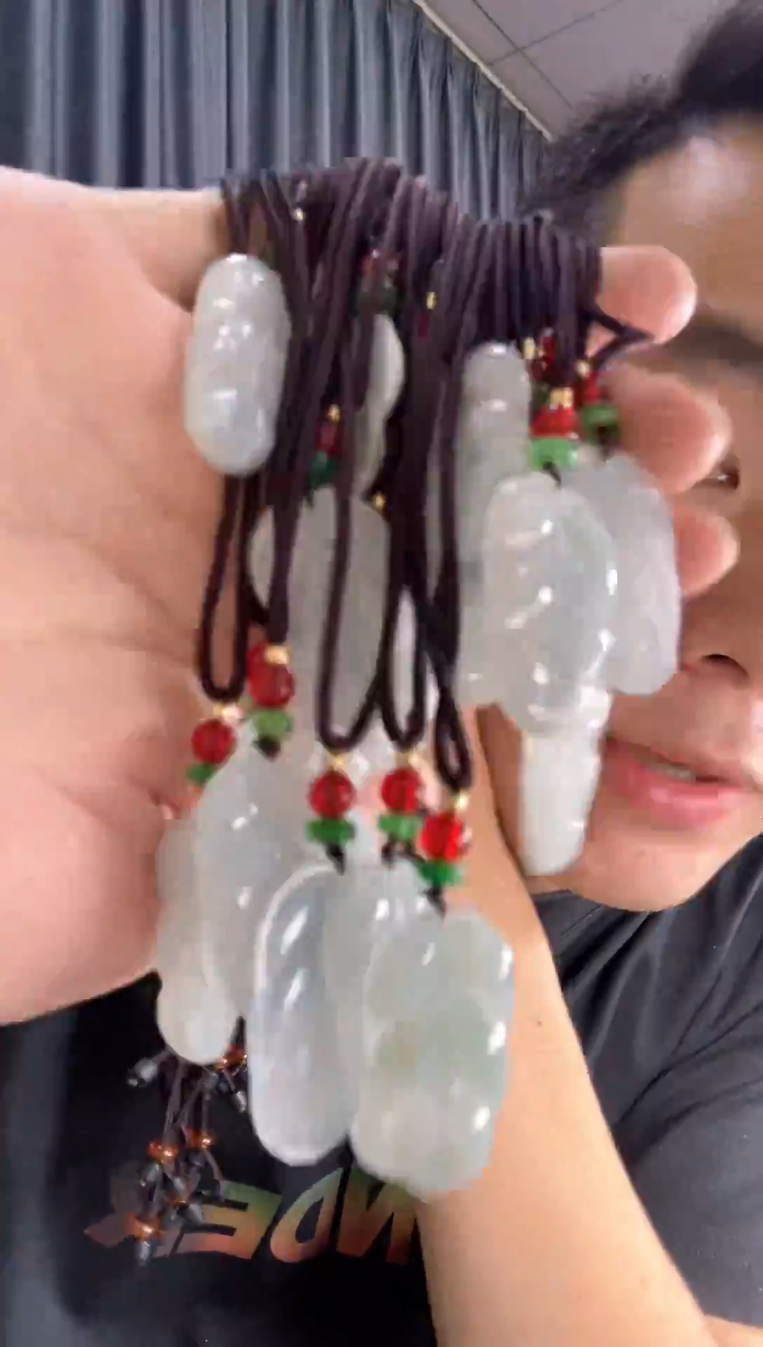 翡翠未镶嵌吊坠(赠链)翡翠叶子02/多样性发一件
