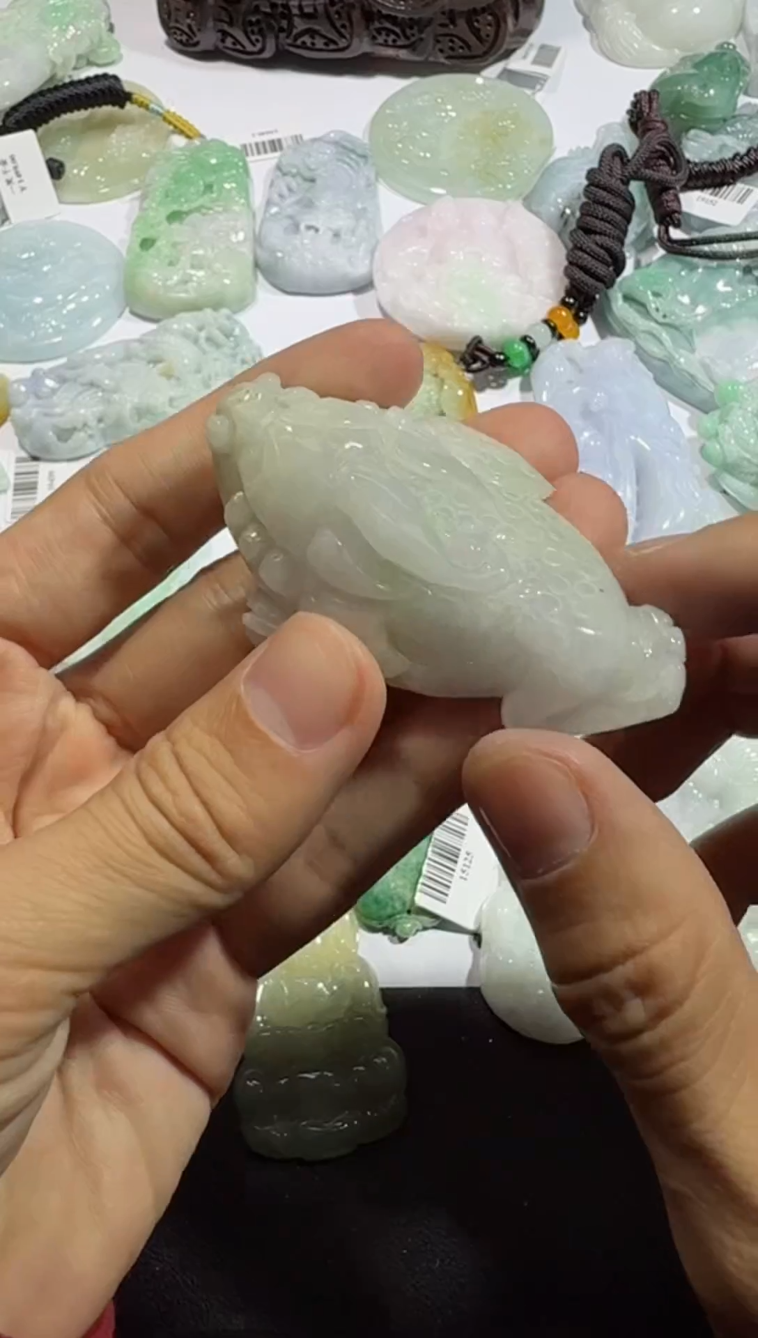 【闪购商品】翡翠颈饰未镶嵌00009686