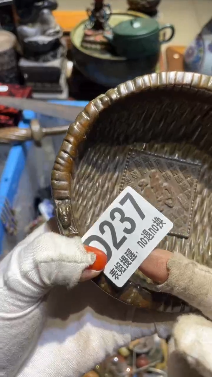 陶瓷?***?表姐直播所见所得