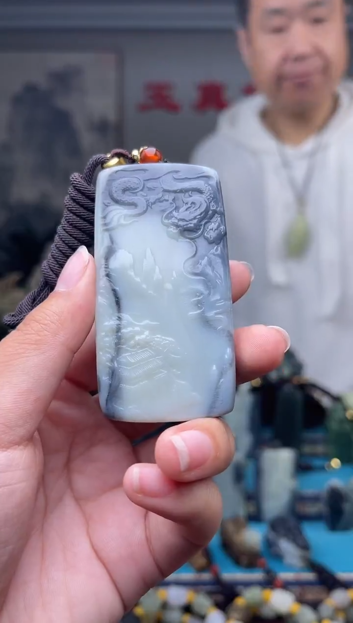 未镶嵌和田玉挂件1