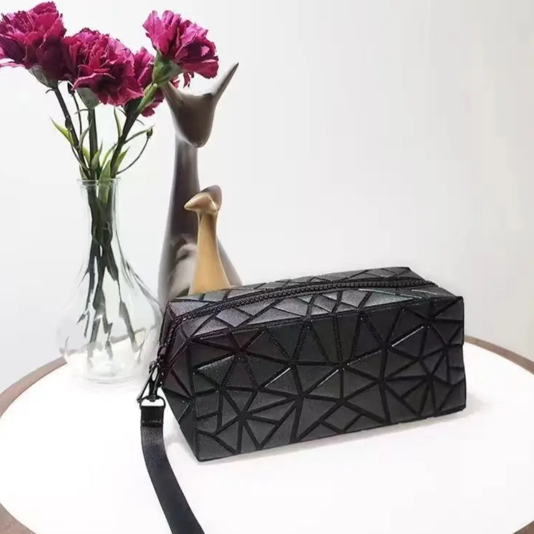 【港澳免税店】手提PU菱格化妆包大容量方便旅行菱格收纳包